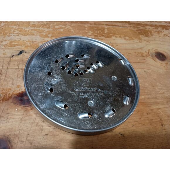 Cuisinart Prep 7 Food Processor DLC-2007N Medium Shredding Disc DLC-837TX Part - Picture 1 of 5